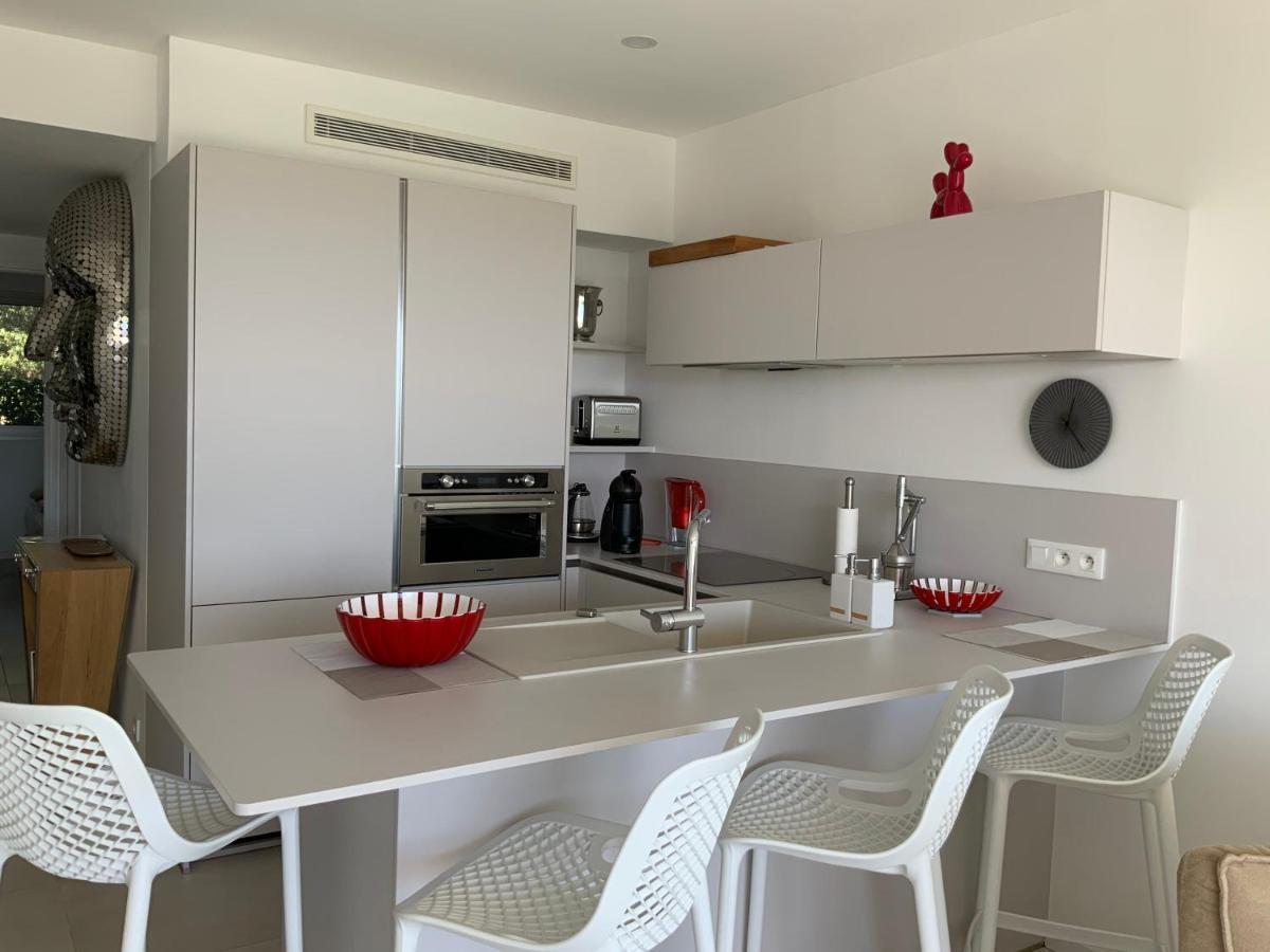 Appartement 2 Chambres Vue Mer Panoramique, Proche Croisette Cannes 발로리스 외부 사진