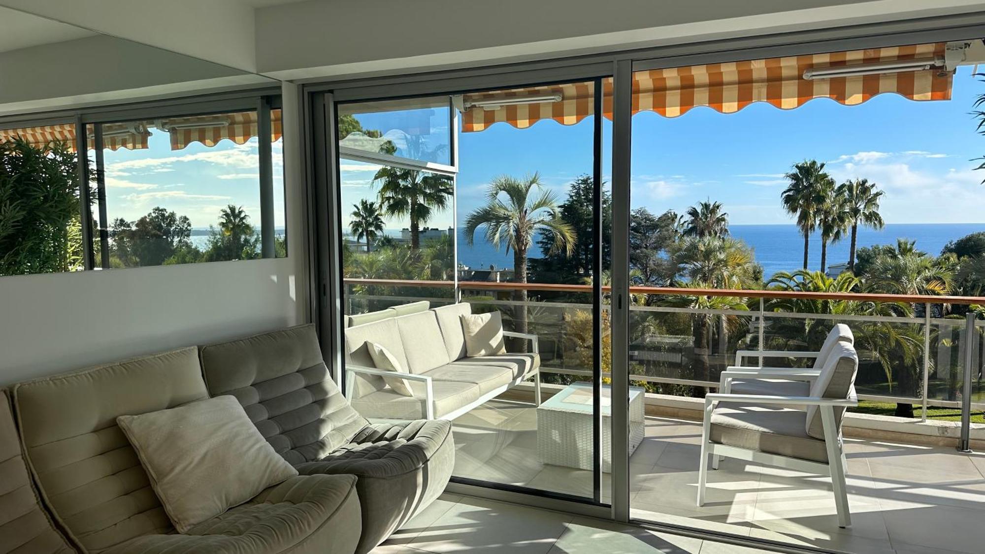 Appartement 2 Chambres Vue Mer Panoramique, Proche Croisette Cannes 발로리스 외부 사진